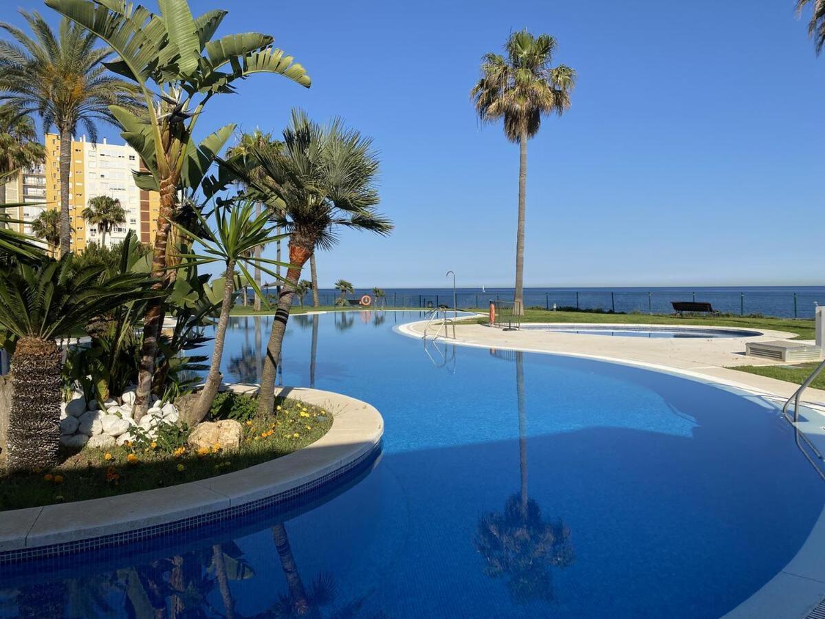 Mi Capricho, Beachfront, Grownfloor, Private Garden & Terrace Sitio de Calahonda Exterior photo