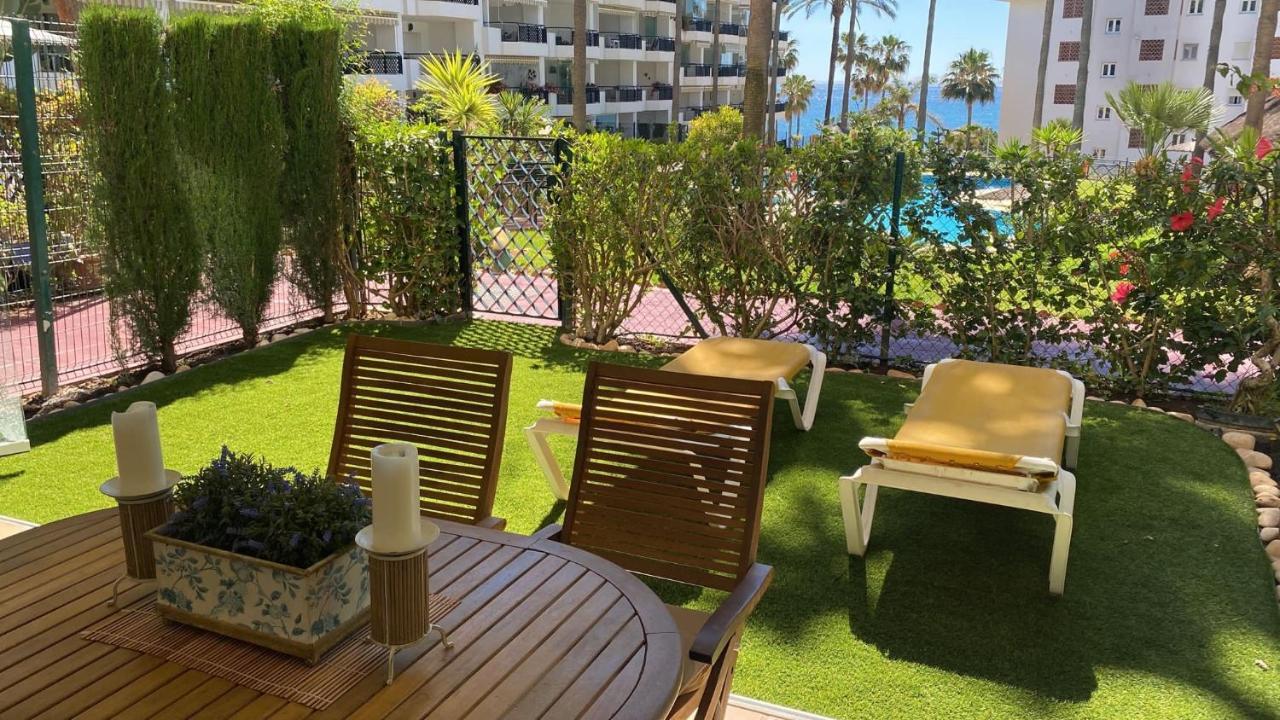 Mi Capricho, Beachfront, Grownfloor, Private Garden & Terrace Sitio de Calahonda Exterior photo